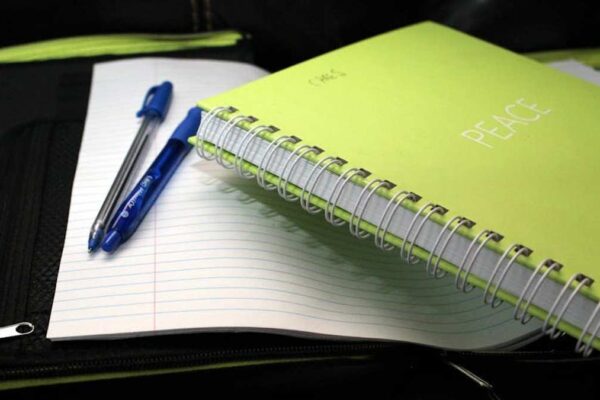 Rocketbook vs. Moleskine Smart Notebook: The Smartest Pen-to-Paper System for US Students? - Product Review