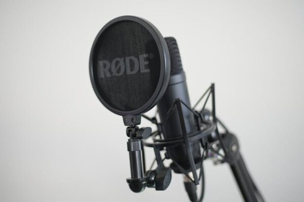 Rode NT-USB+ Review: Get Studio-Quality Stream Audio Without The XLR Setup (USA Buyers Guide) - Product Review
