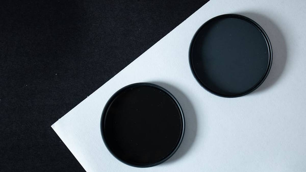 Sawyer Squeeze Filter Review: The Backcountry Water Filter US Hikers Trust for Safe Sips? - Product Review