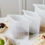 Silicone Food Storage Bags vs. Beeswax Wraps: The Best Sustainable Solution for Freshness in USA Pantries - Product Review