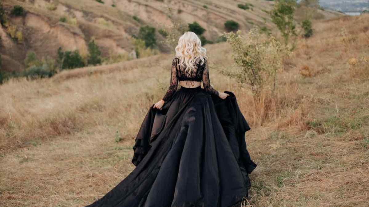 SOLY HUX Halter Maxi Dress vs. ANRABESS Summer Knit Dress: Which Viral Amazon Dress Is Your Perfect Vacation Pick? - Product Review