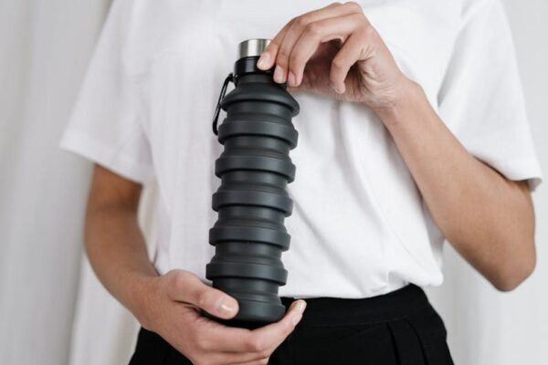 Stanley Quencher H2.0 vs. Simple Modern Tumbler: The Viral Hydration Accessory Showdown on Amazon - Product Review