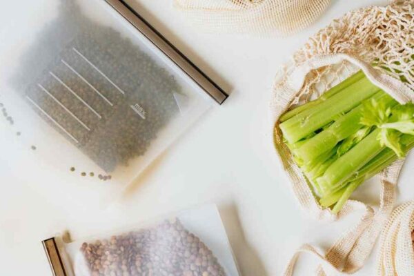 Stasher vs. Zip Top Bags: Which Reusable Food Storage is Best for Your USA Kitchen? - Product Review