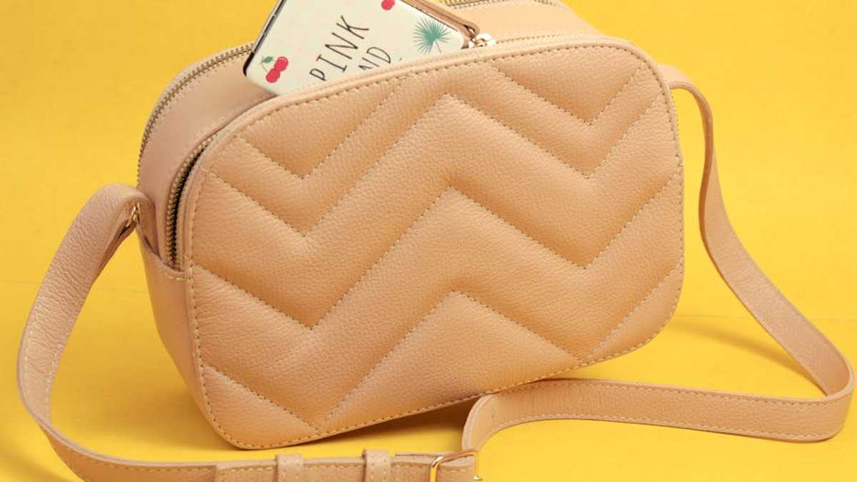 The Amazon Viral Crossbody Bag Dupe: Is This Style Steal Worth It? - Product Review