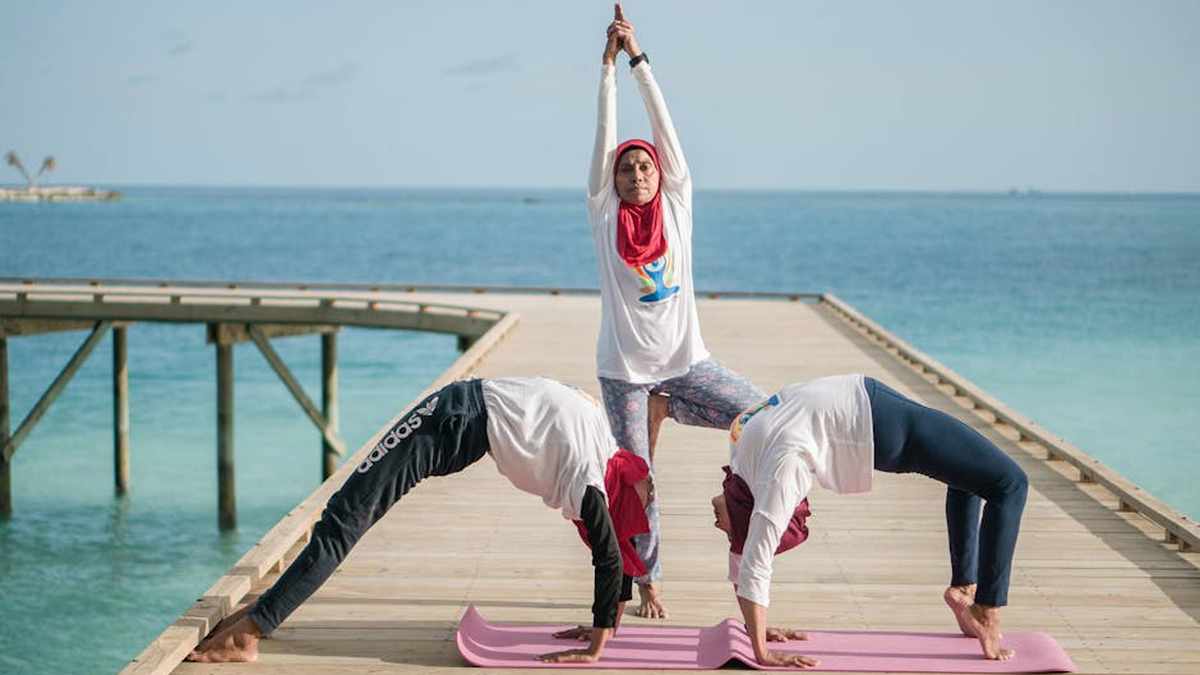 The Lululemon Align Leggings Review: Are They *Still* the #1 Selling Yoga Pants for US Women? - Product Review