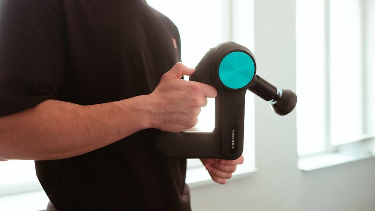 Theragun Mini Review: My Honest Take on This Daily Muscle Recovery Essential for On-the-Go - Product Review