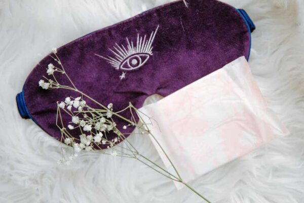 Therm-a-Rest NeoAir XLite NXT Review: Is This the Ultimate Lightweight Sleeping Pad for Thru-Hikers in the Rockies? - Product Review