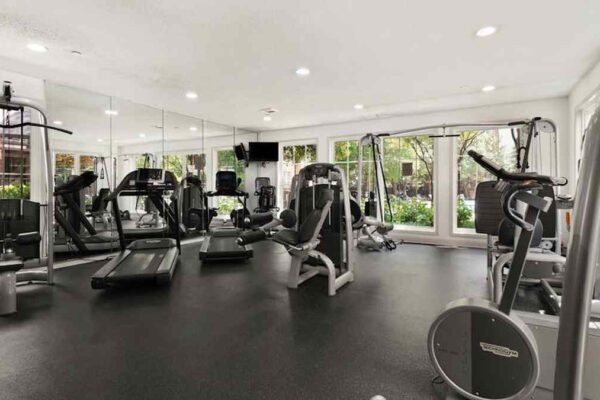 Tonal vs. Mirror: Choosing the Best Smart Home Gym for USA Strength Training & Cardio - Product Review