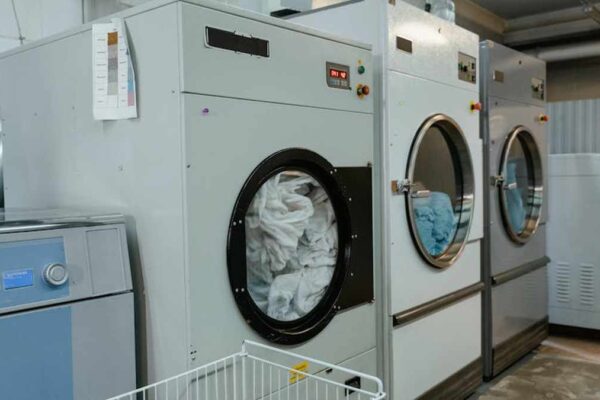 Wool Dryer Balls vs. Plant-Based Dryer Sheets: Healthier Laundry & Energy Savings for US Families - Product Review