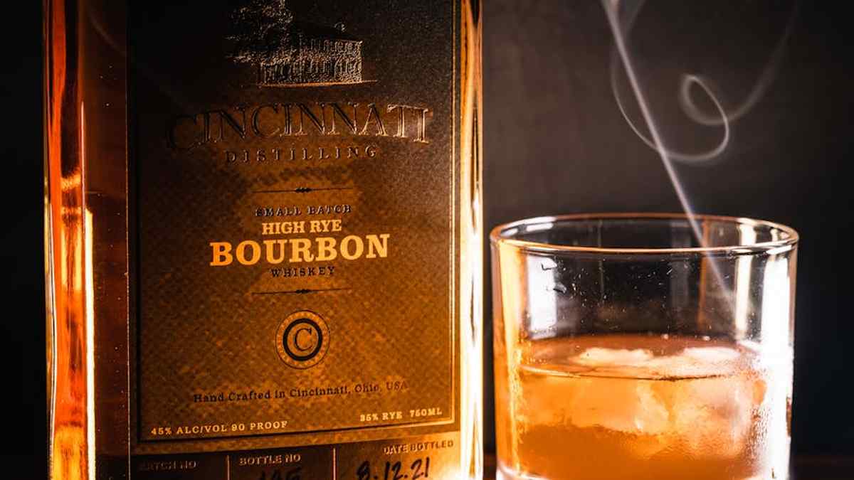 Yeti Tundra 45 vs. RTIC 45: Which Top-Selling Hard Cooler Dominates for USA Ice Retention & Durability? - Product Review